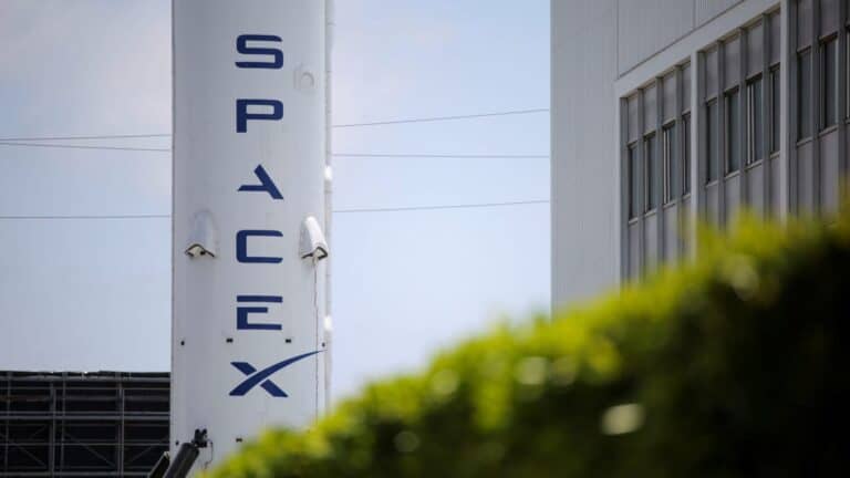 SpaceX confidentially files for IPO, setting stage for record offering – Business News, Markets & Economy