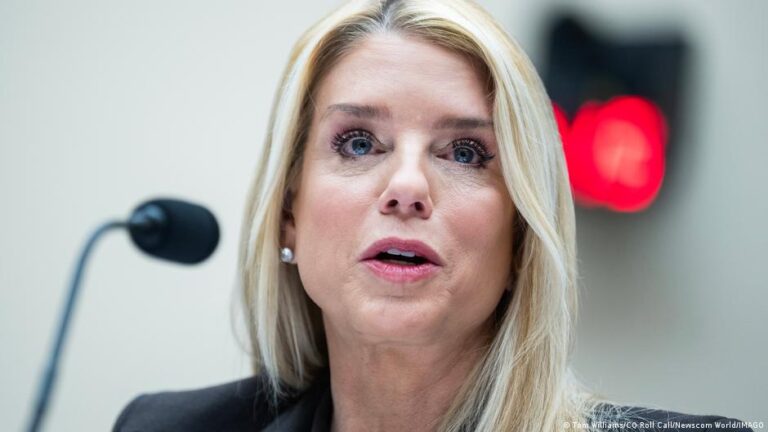 Trump removes Attorney General Pam Bondi-Breaking News, Latest Updates