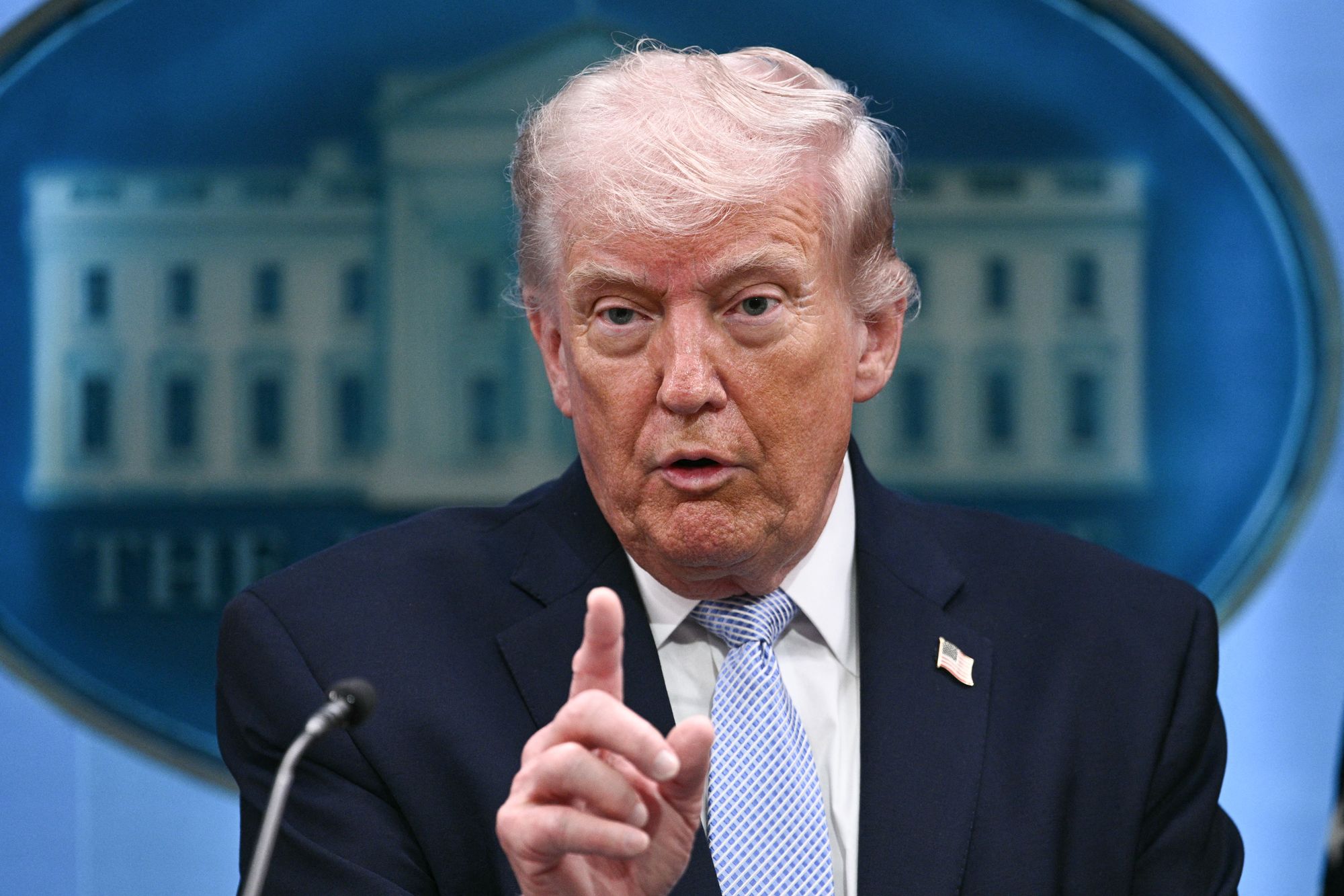 Trump said Iran agreeing to give up nuclear weapons would make for a good deal