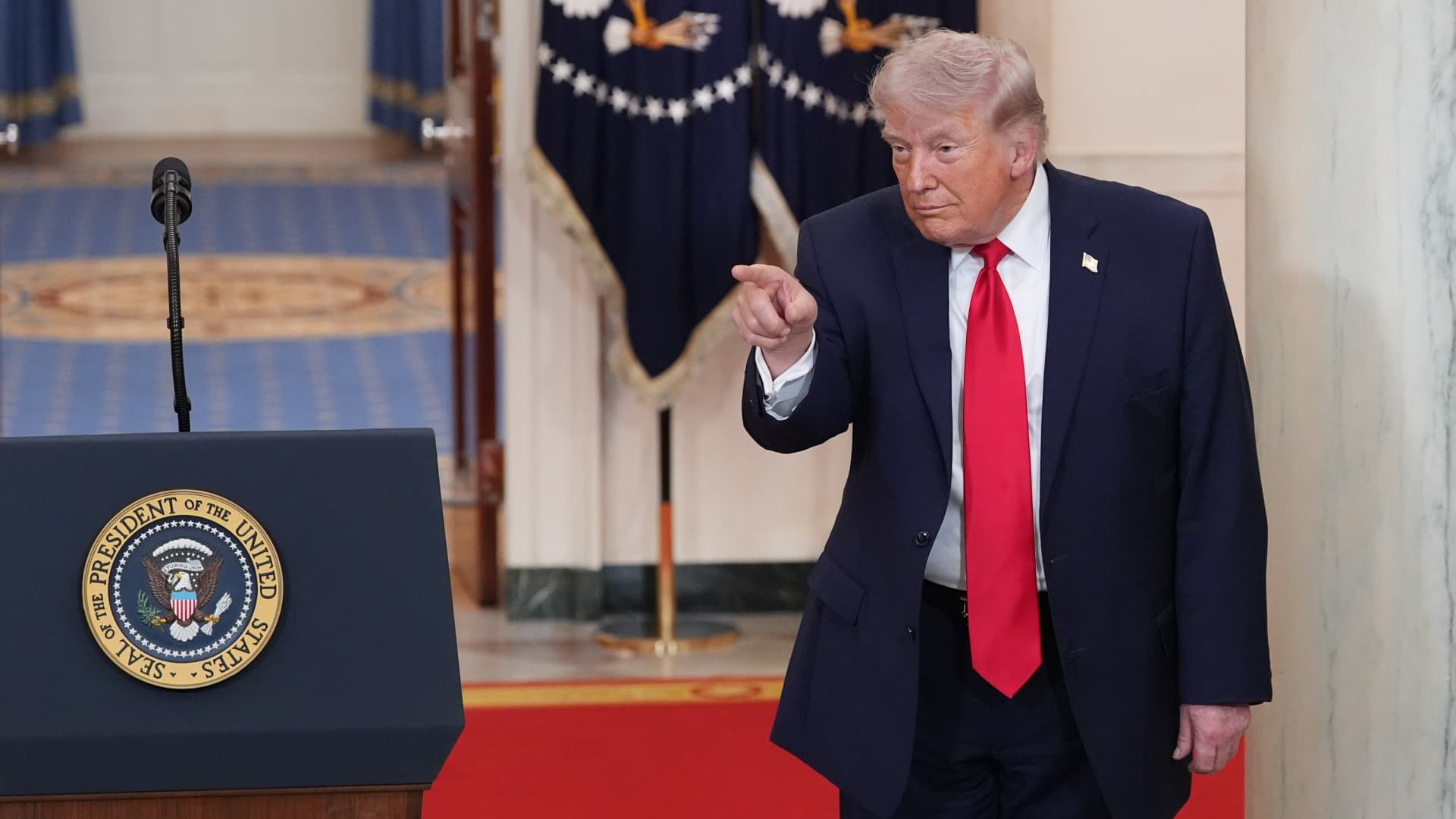 Trump’s threat to hit Iran ‘extremely hard’ jolts Asian stocks, U.S. futures and oil first – Business News, Markets & Economy