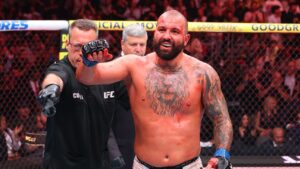 UFC 327 takeaways: Ulberg blew out his knee, but Procházka blew his title chance | Latest Sports News