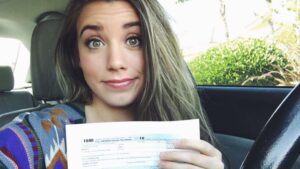 Undocumented immigrants are paying their taxes today, too-Breaking News, Latest Updates